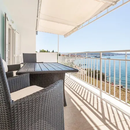 Apartment Jan Anka Trogir